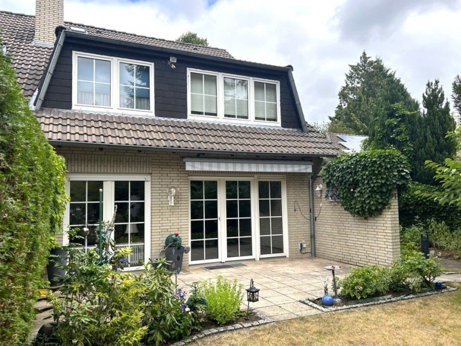 Gartenansicht Reihenendhaus Diepholz