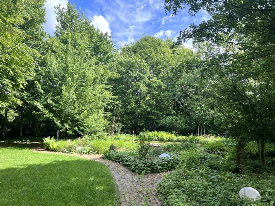 Gartenteich Einfamilienhaus Vechta