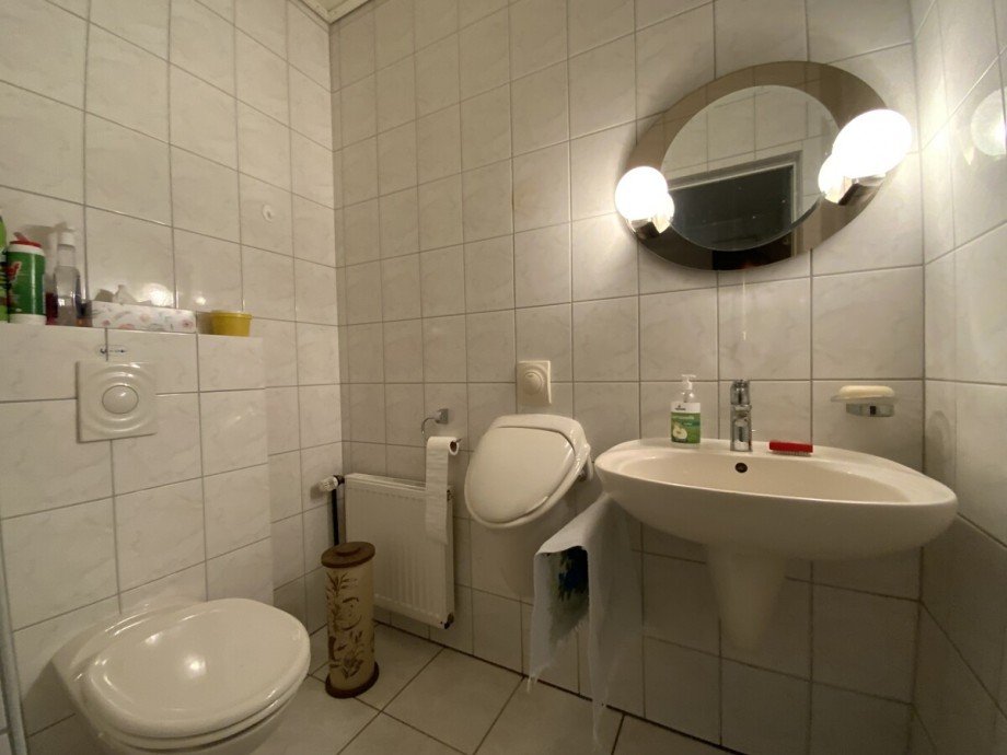 G�ste-WC EG Zweifamilienhaus Diepenau