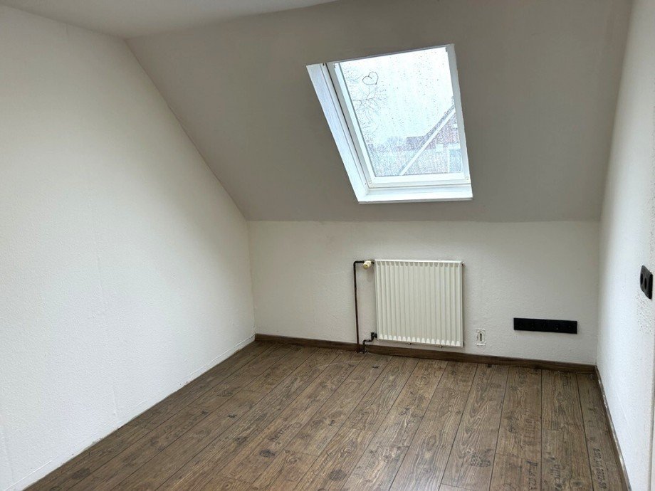 Schlafzimmer I Doppelhaush�lfte L�ningen