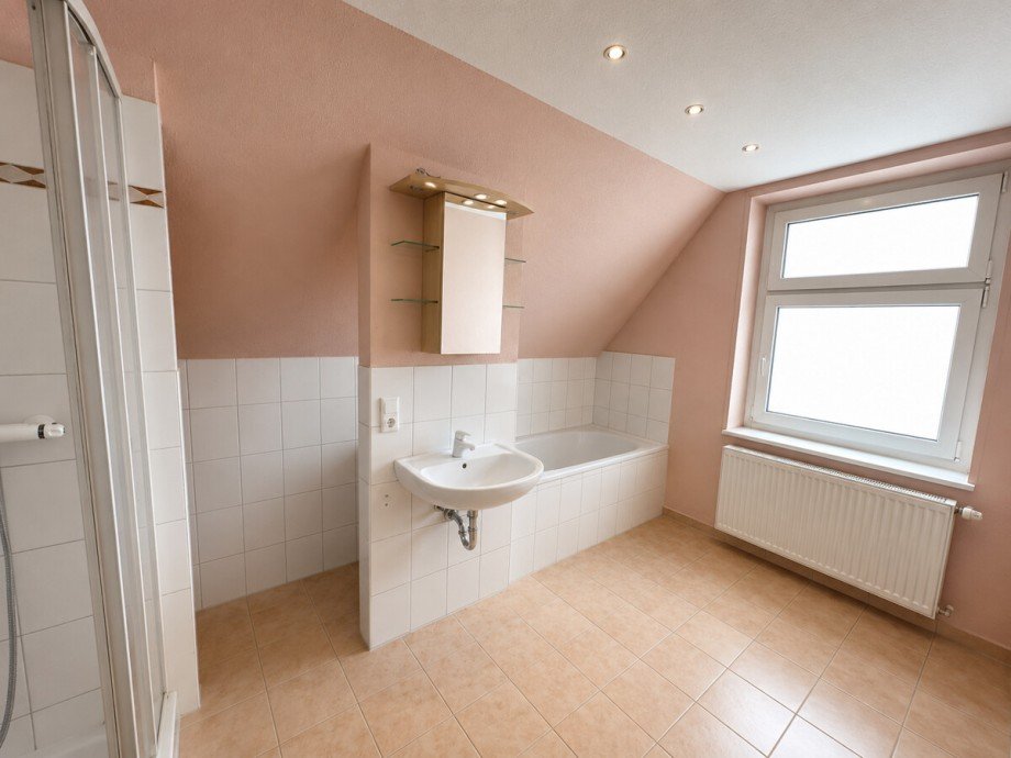 Badezimmer Dachgeschosswohnung Diepholz