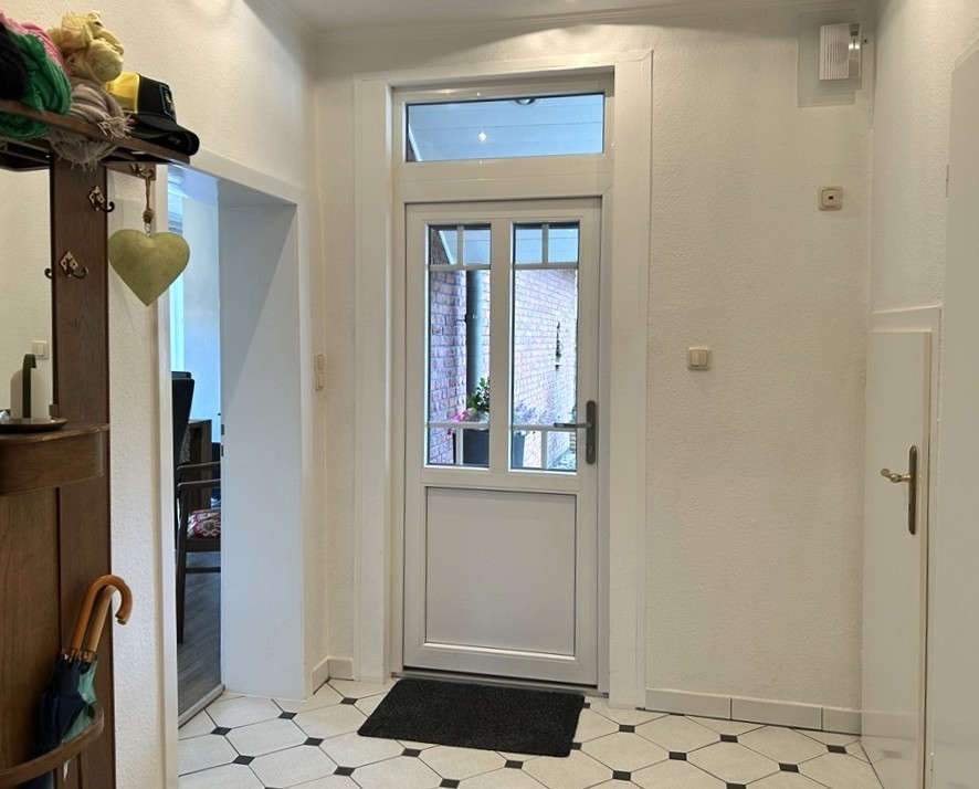 Whg 4: Eingang Mehrfamilienhaus Diepholz