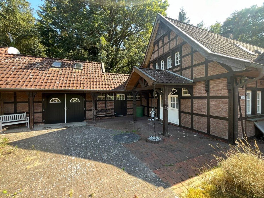 Giebel und Garage Landhaus Hude (Oldenburg)
