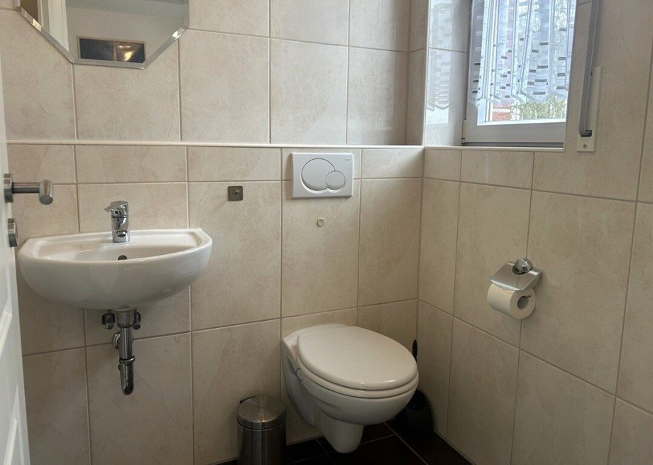 G�ste-WC EG Zweifamilienhaus Bakum / Hausstette