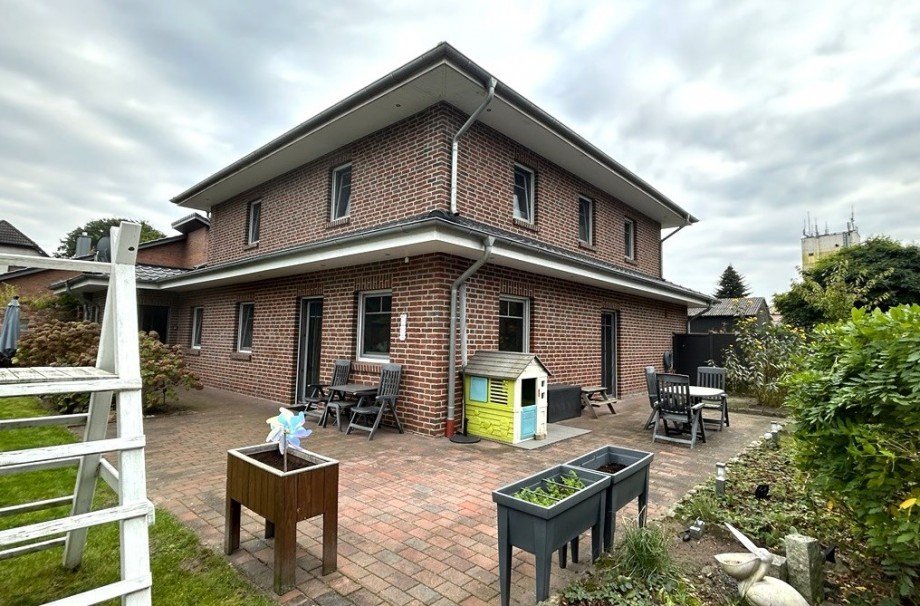 Gartenansicht Einfamilienhaus Friesoythe / Altenoythe
