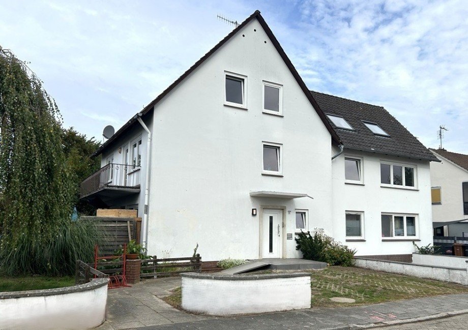 Stra�enansicht Mehrfamilienhaus Barnstorf