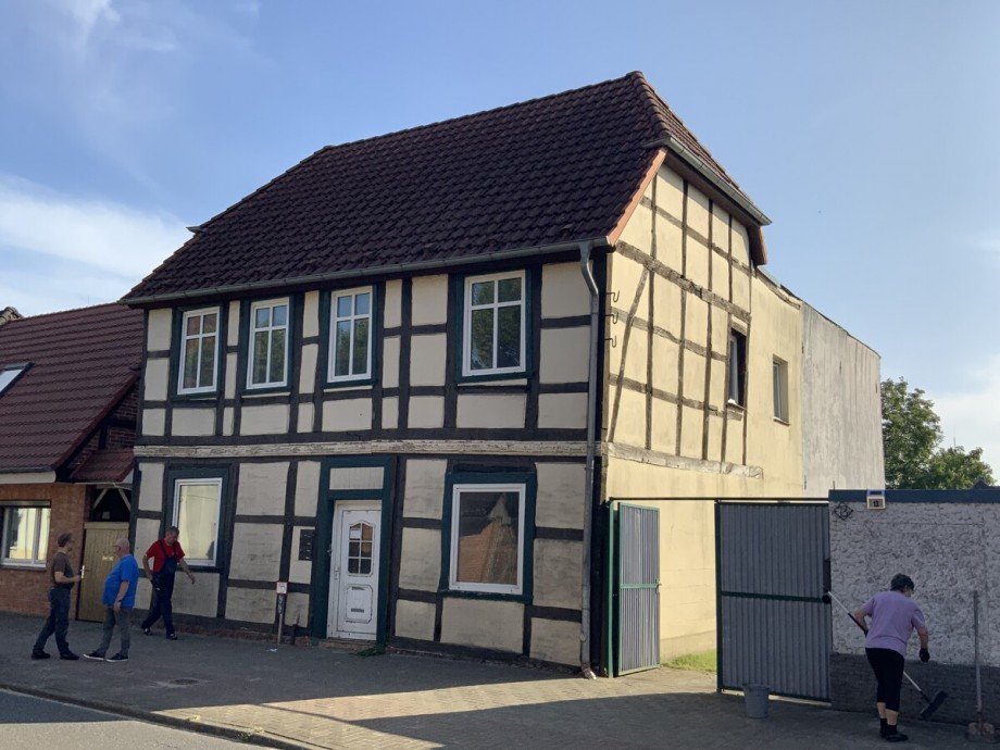 Ansicht Nord-West Stra�e Mehrfamilienhaus Neustadt-Glewe