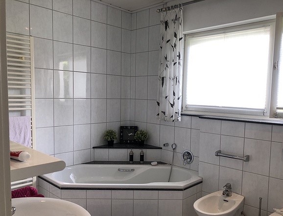 Badezimmer Einfamilienhaus Vechta-Langf�rden