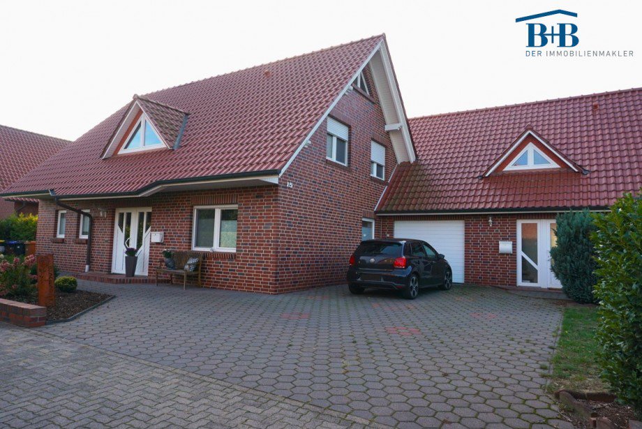 Titelbild-Barnstorf Zweifamilienhaus Barnstorf