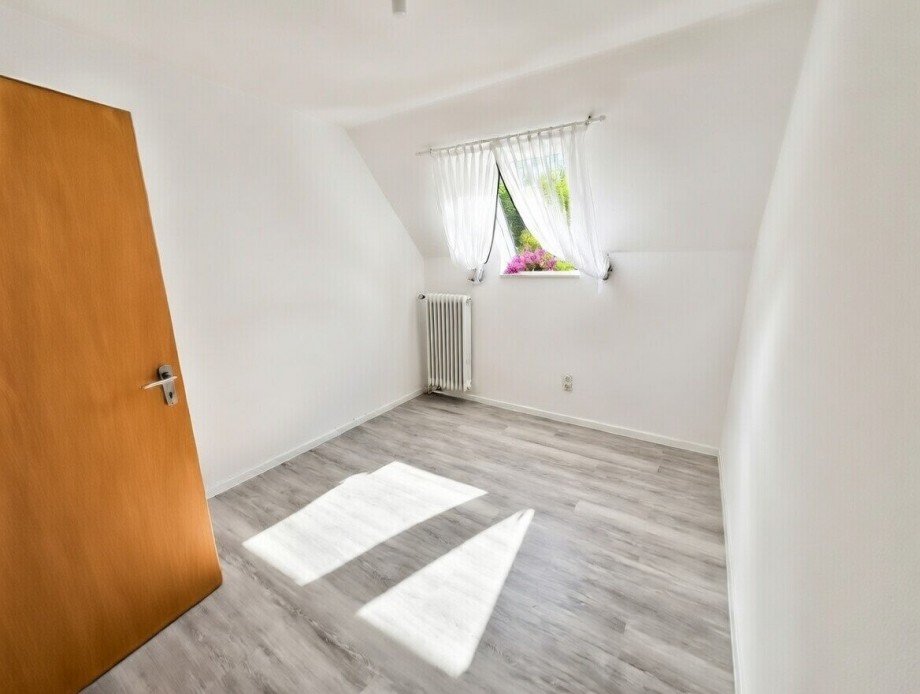 Schlafzimmer 2 Dachgeschosswohnung Twistringen