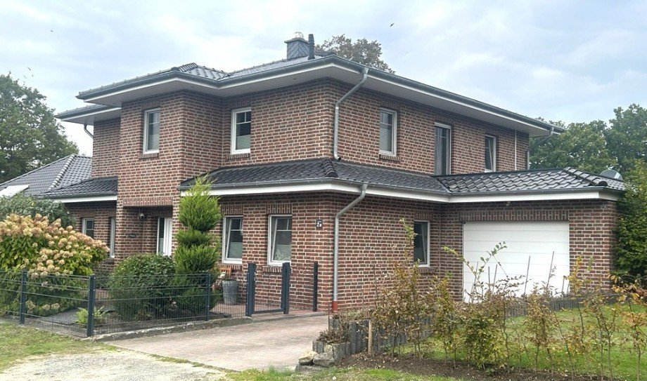 Stra�enansicht Einfamilienhaus Friesoythe / Altenoythe