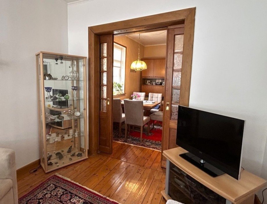 Whg 1: Wohnzimmer mit Blick in das Esszimmer Mehrfamilienhaus Diepholz