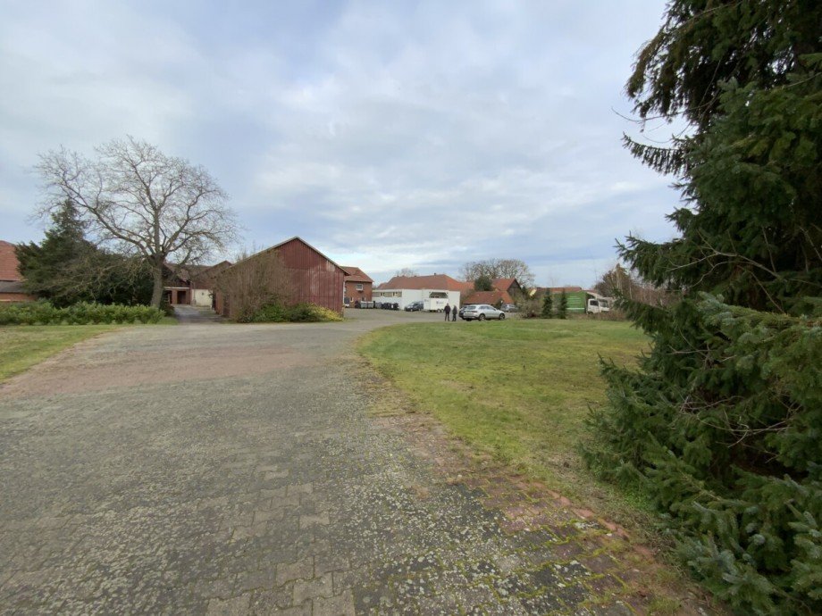 Zufahrt Werkstatt Diepenau