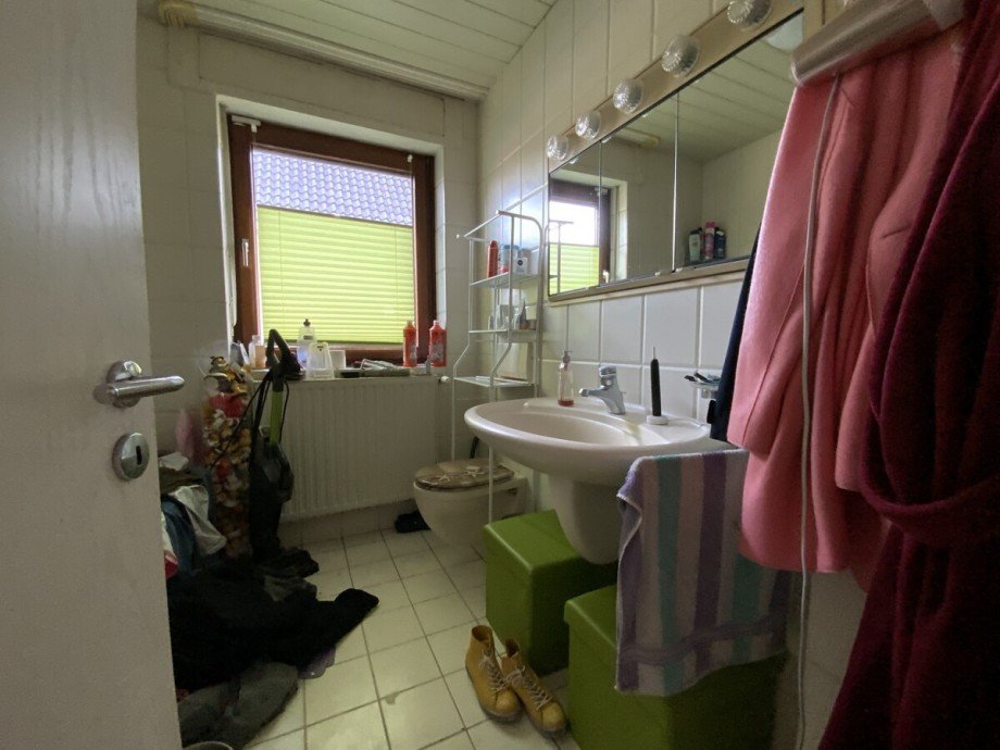 Bad Wohng EG Zweifamilienhaus Hiddenhausen / Oetinghausen