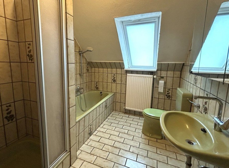 DG Badezimmer Zweifamilienhaus Barnstorf / Walsen