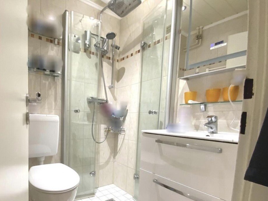 Bad Erdgeschosswohnung Gr�mitz