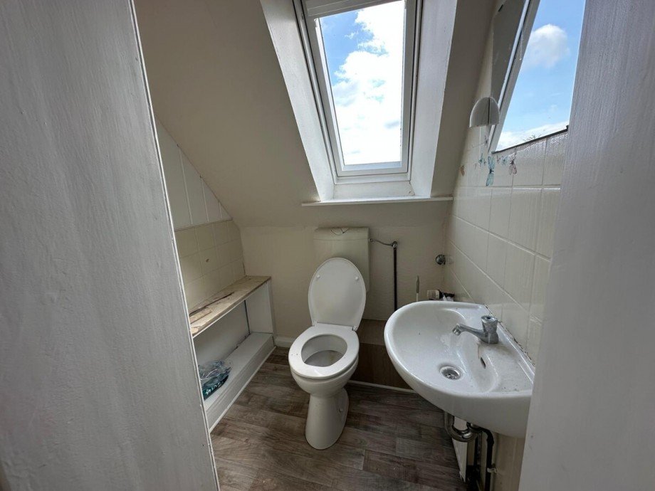 G�ste-WC Dachgeschosswohnung Diepholz