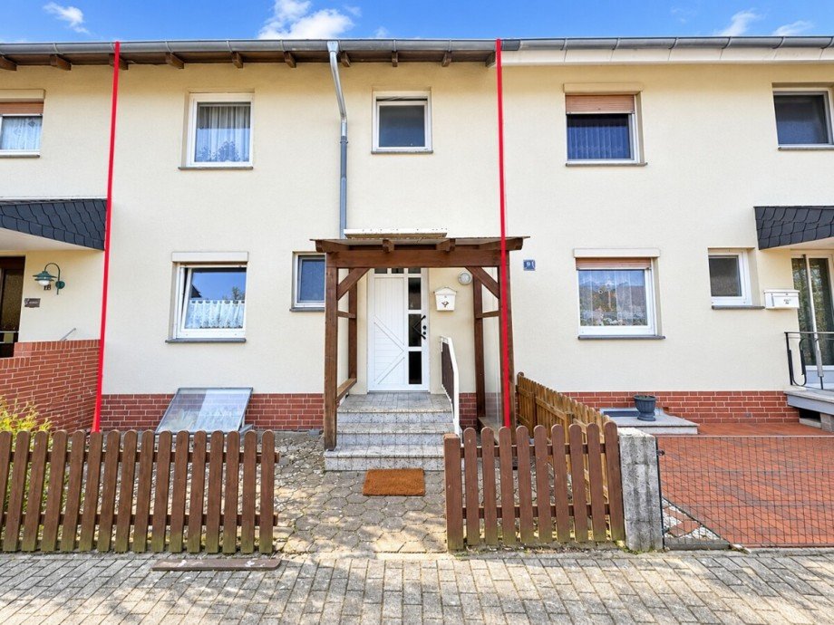 Stra�enansicht Reihenmittelhaus Barnstorf