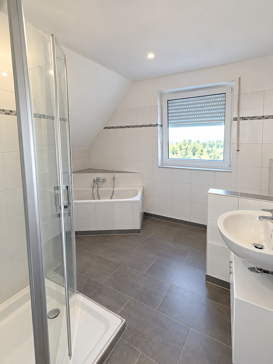 Badezimmer Etagenwohnung Bakum