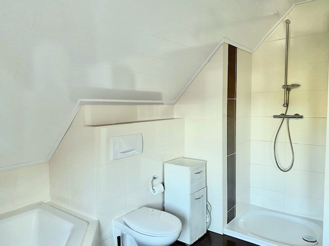 Dusche Zweifamilienhaus Barnstorf