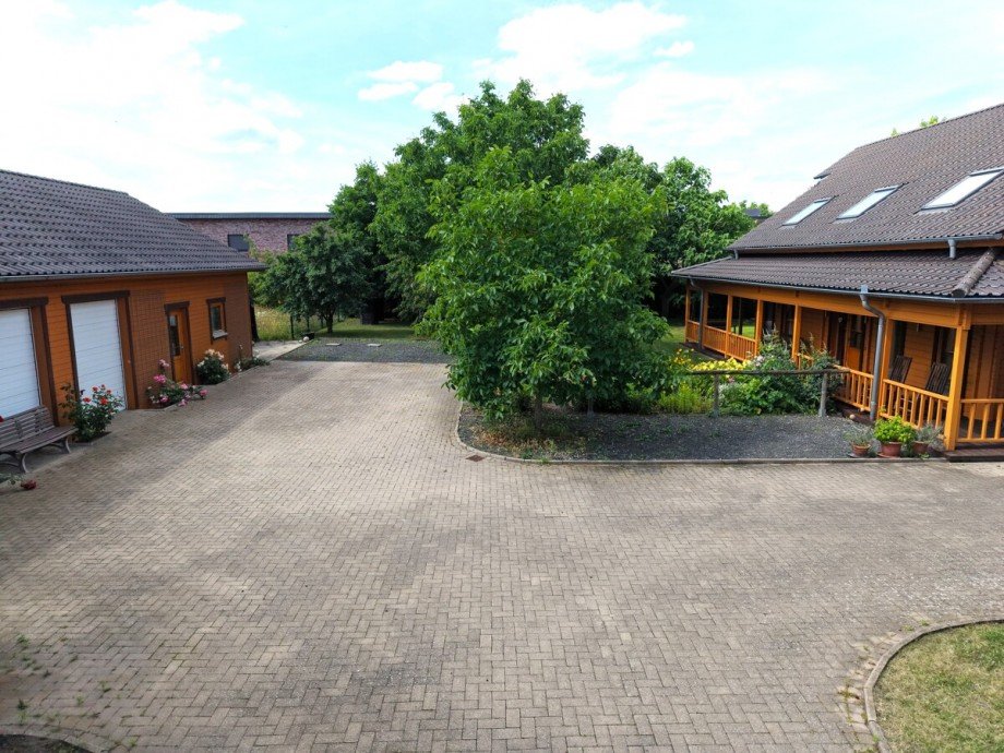 Blockhaus mit B�ro- und Gewerbegeb�ude Einfamilienhaus Dinklage