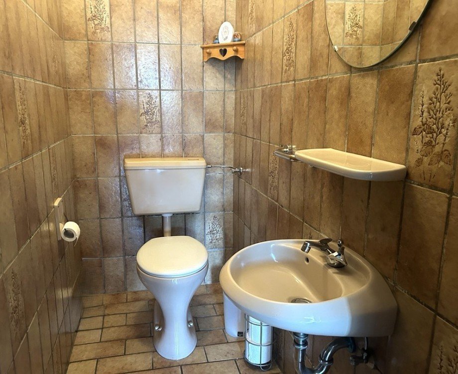 EG G�ste-WC Zweifamilienhaus Barnstorf / Walsen