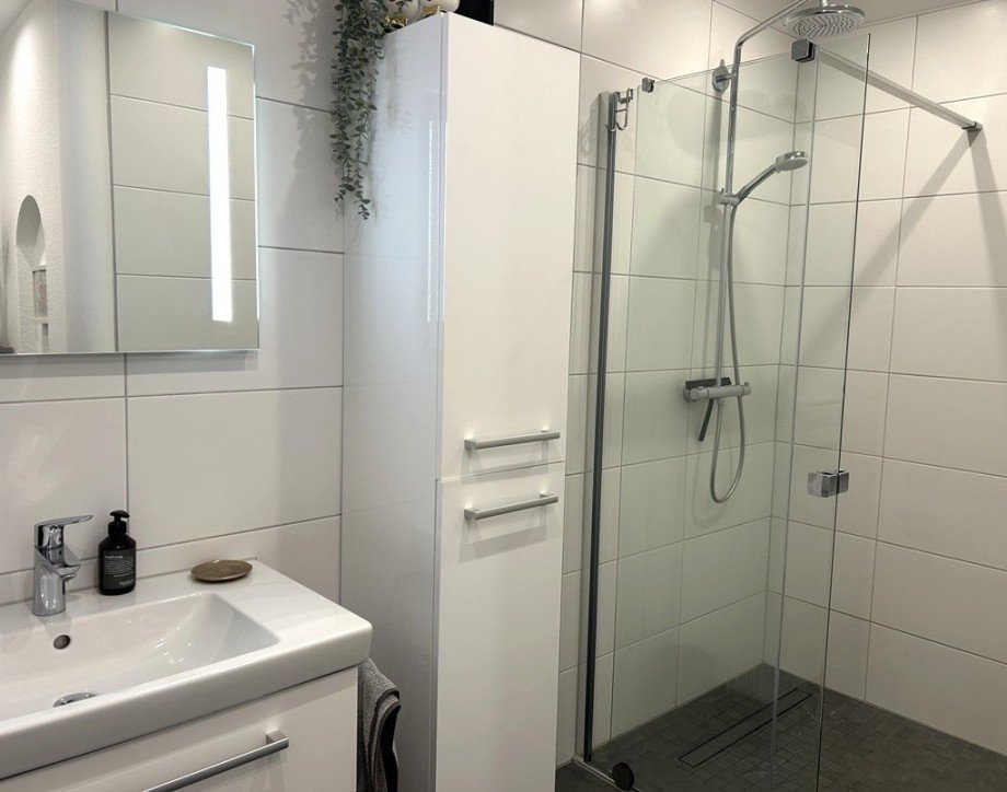 Whg 4: Badezimmer Mehrfamilienhaus Diepholz