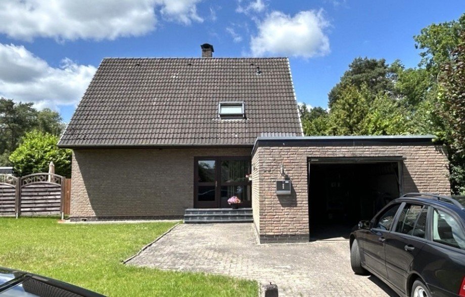Stra�enansicht Einfamilienhaus Gro� Ippener / Annen
