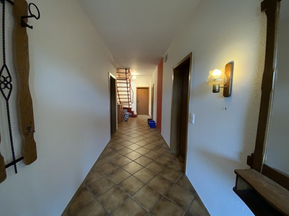 Flur Wohng DG Zweifamilienhaus Diepenau