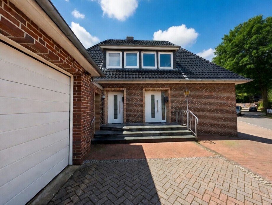 Haus Au�enaussicht Dachgeschosswohnung Twistringen