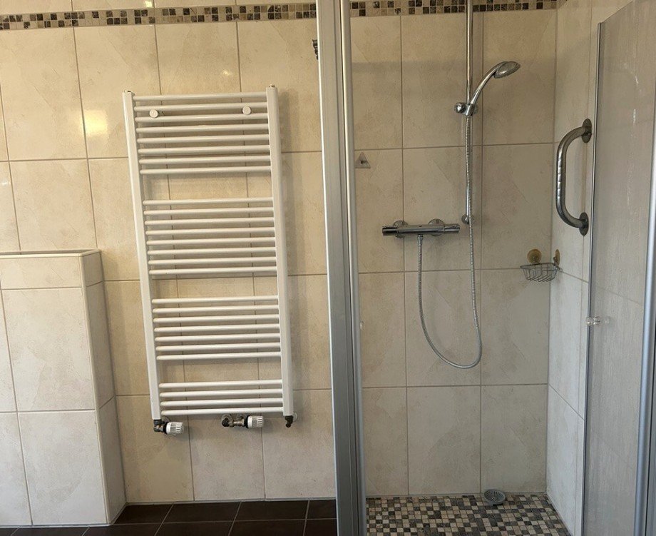 Badezimmer EG Zweifamilienhaus Bakum / Hausstette