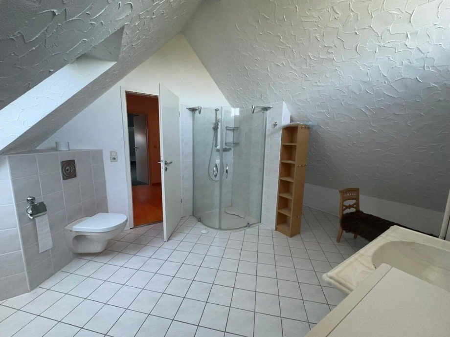 Badezimmer Oben (1) Dachgeschosswohnung Twistringen