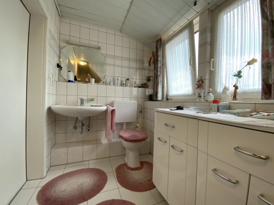 Bad mit Badewanne DG Doppelhaush�lfte Lohne (Oldenburg)