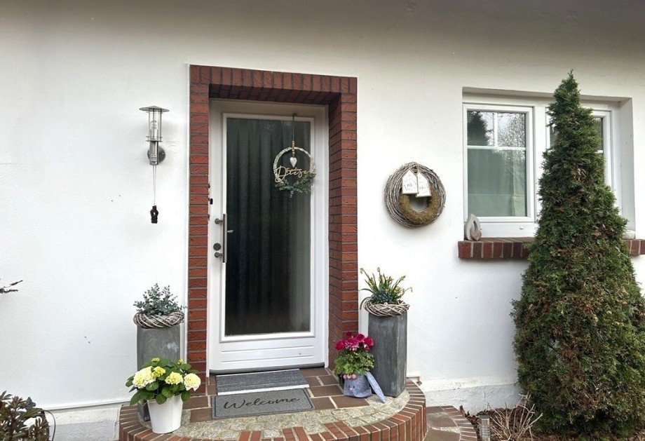 Haus 2 Eingang Mehrfamilienhaus Brockum