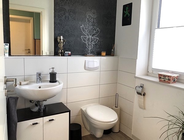 G�ste-WC Doppelhaush�lfte Bakum